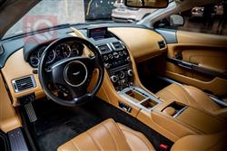 Aston Martin DB9